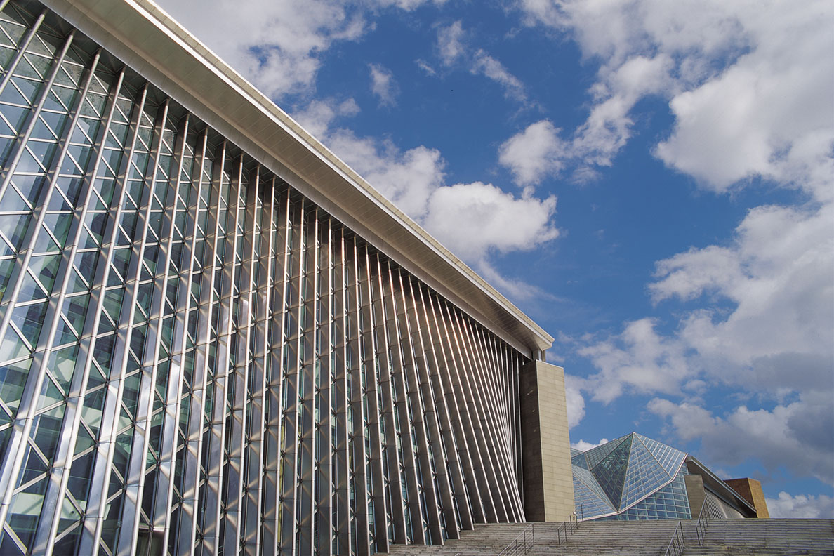 深圳圖書館新館近景